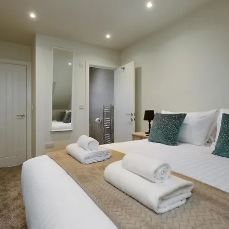Beatrice Manor - Luxury 4 Bedroom House In Central Southsea, Portsmouth Buitenkant foto