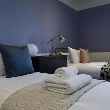 Beatrice Manor - Luxury 4 Bedroom House In Central Southsea, Portsmouth Buitenkant foto