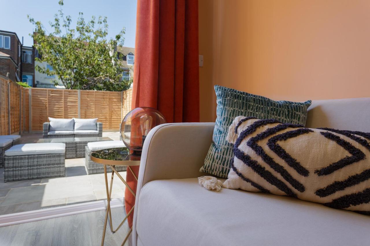 Beatrice Manor - Luxury 4 Bedroom House In Southsea, Holiday home *