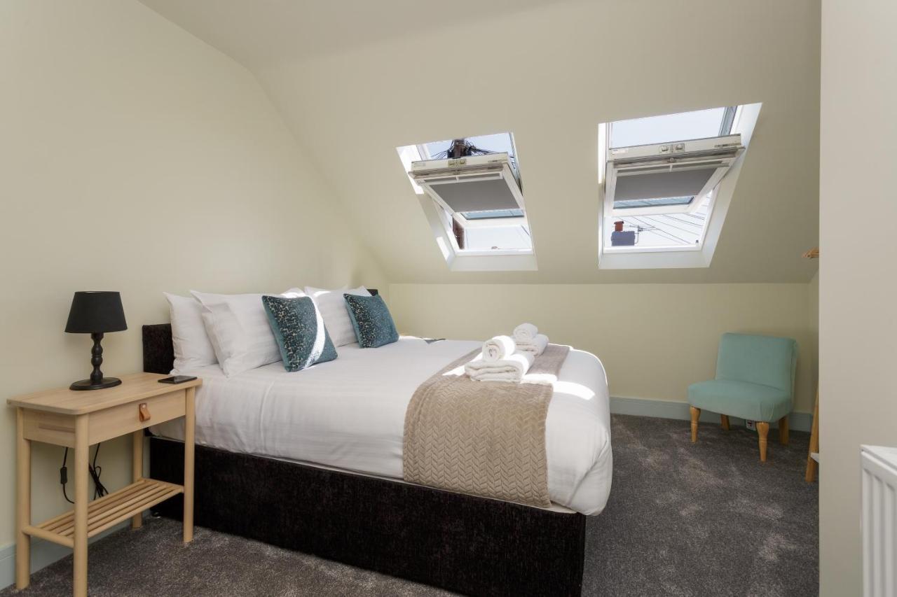 Beatrice Manor - Luxury 4 Bedroom House In Southsea, Holiday home *