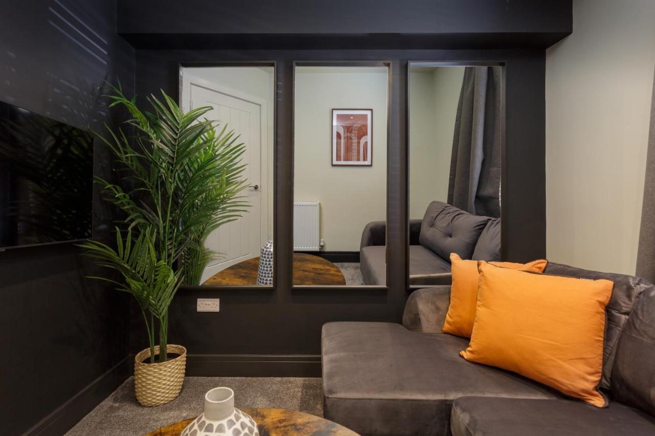 Beatrice Manor - Luxury 4 Bedroom House In Southsea, Сasa de vacaciones Portsmouth